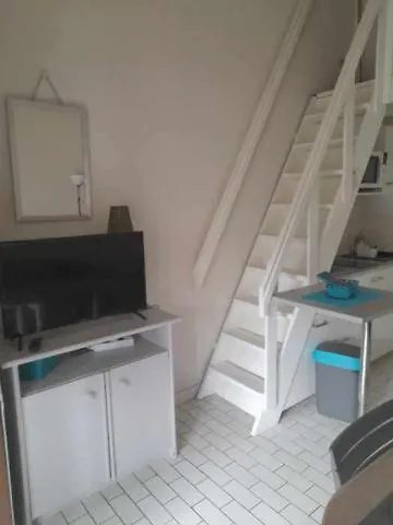Agreable Dans La Marina Avec Piscine Saint-Cyprien (Pyrenees-Orientales)